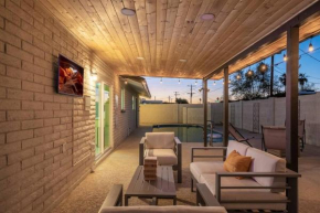 Cozy-Perfect location-Private Pool-Heat Optional- SPRING Training-GCU